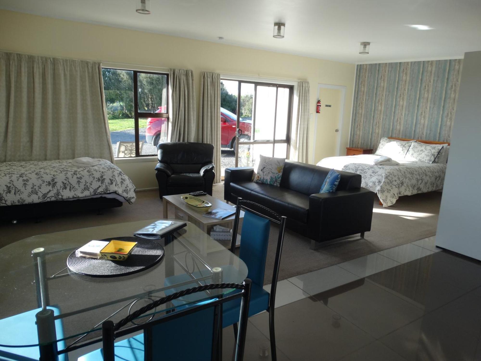 Kauri Lodge Karapiro エクステリア 写真